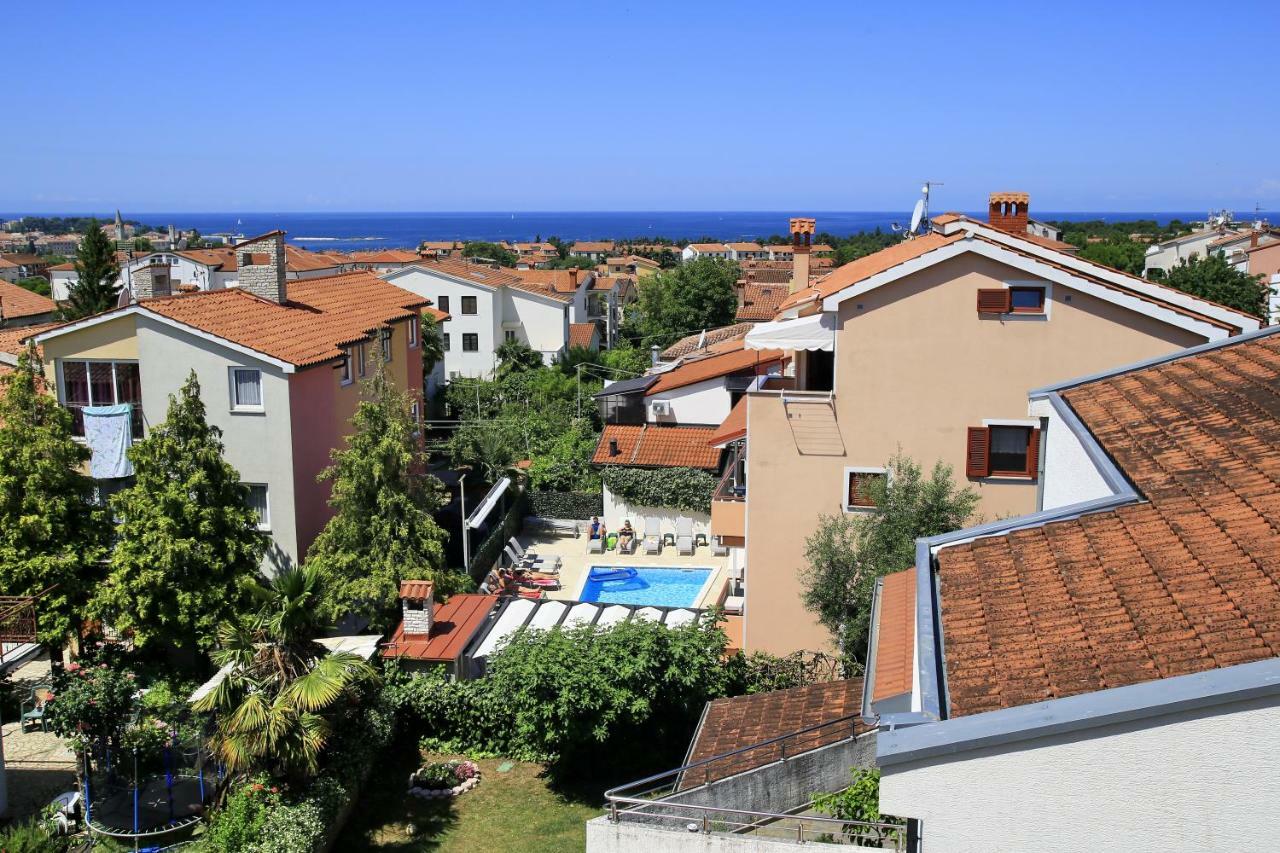Apartment Panorama Porec Exterior photo